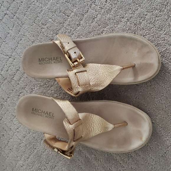 Michael Kors platform sandals size 6 - Picture 1 of 7